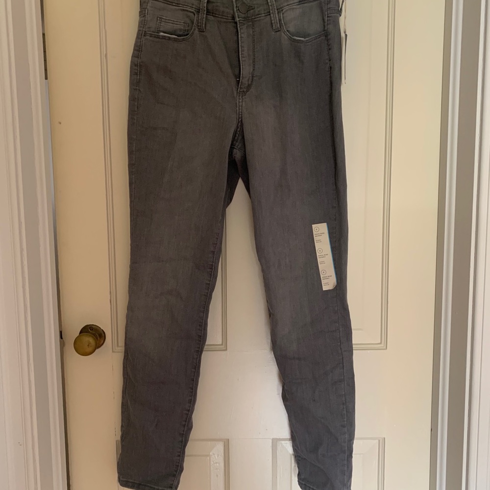 Gray hi rise skinny jeans